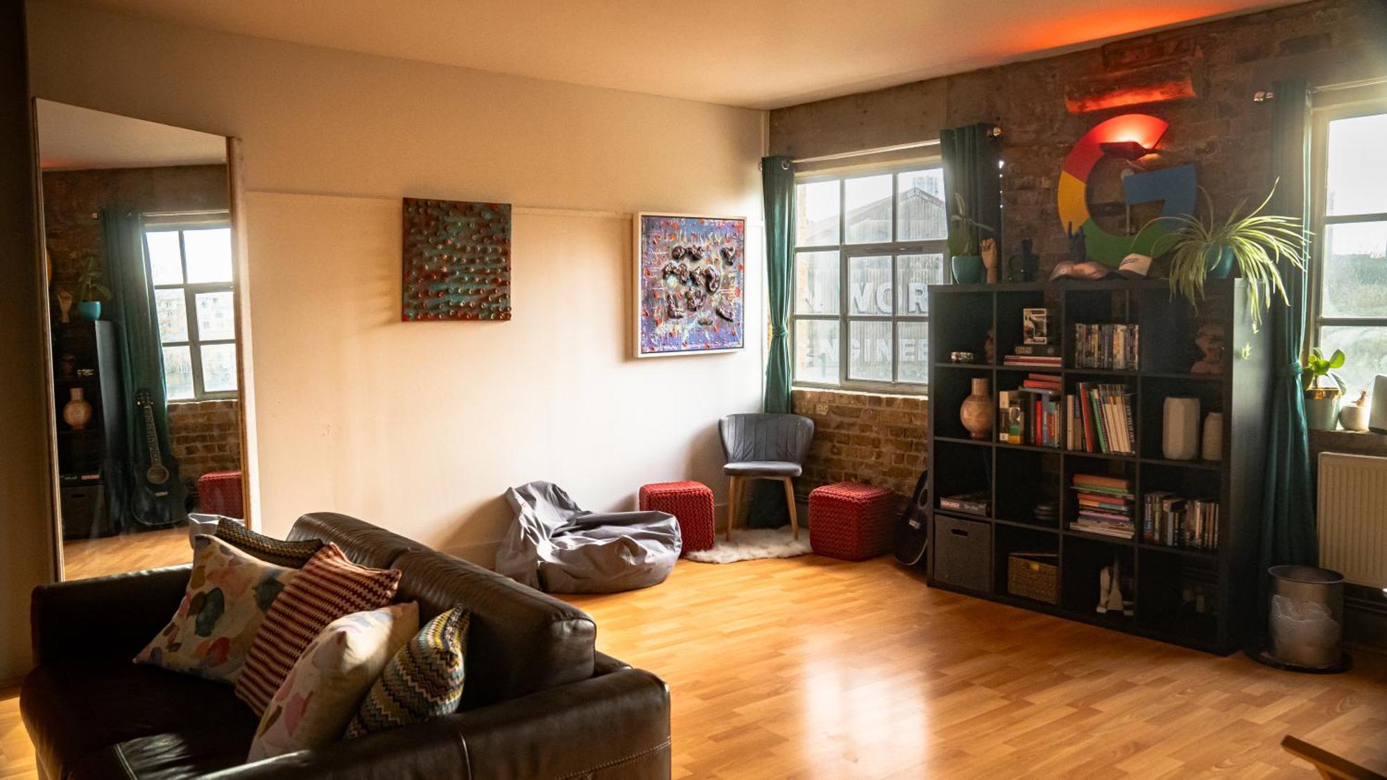 Loft Style Apartment Near O2, Abba Voyage, Excel Londra Dış mekan fotoğraf