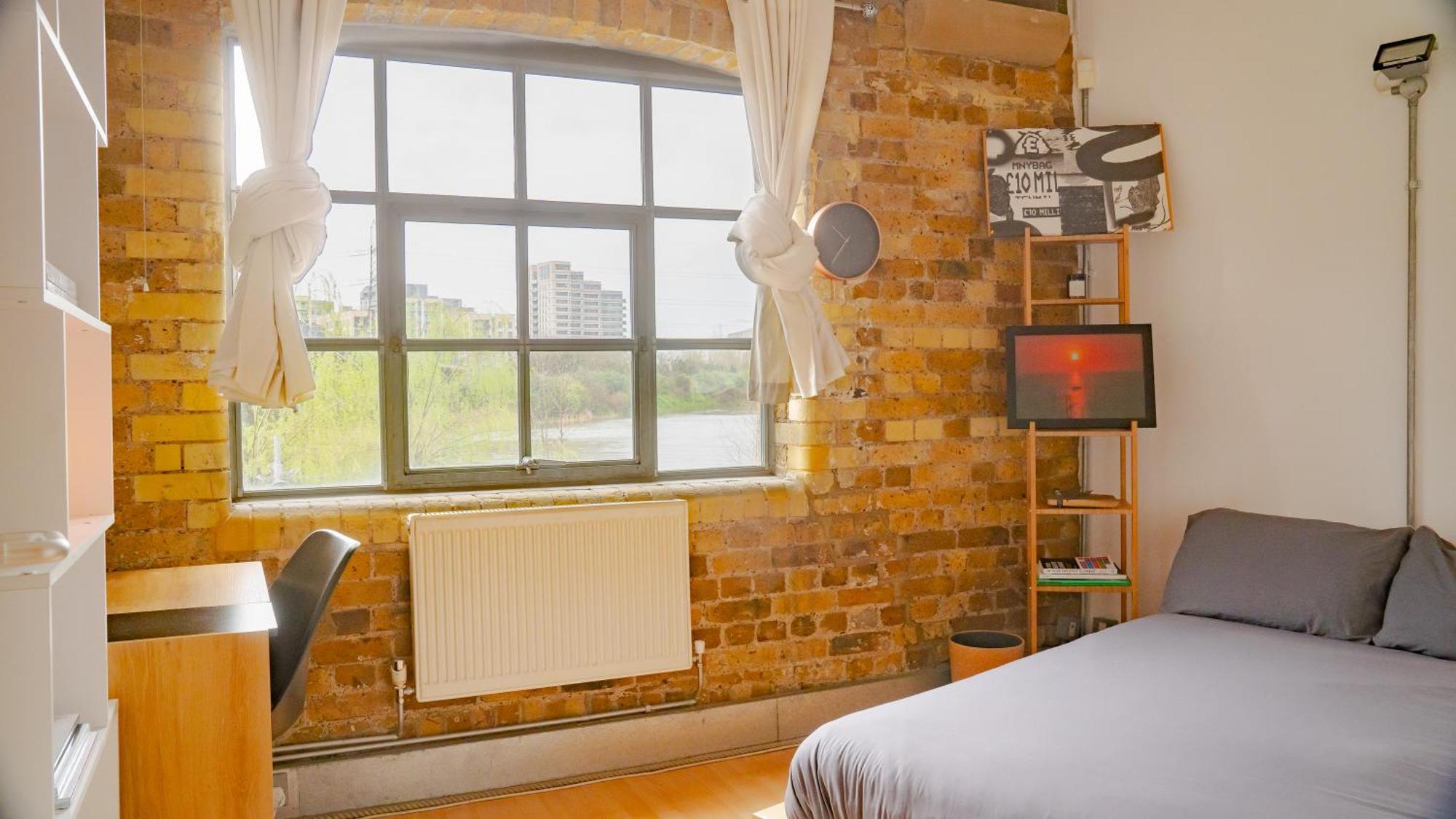 Loft Style Apartment Near O2, Abba Voyage, Excel Londra Dış mekan fotoğraf