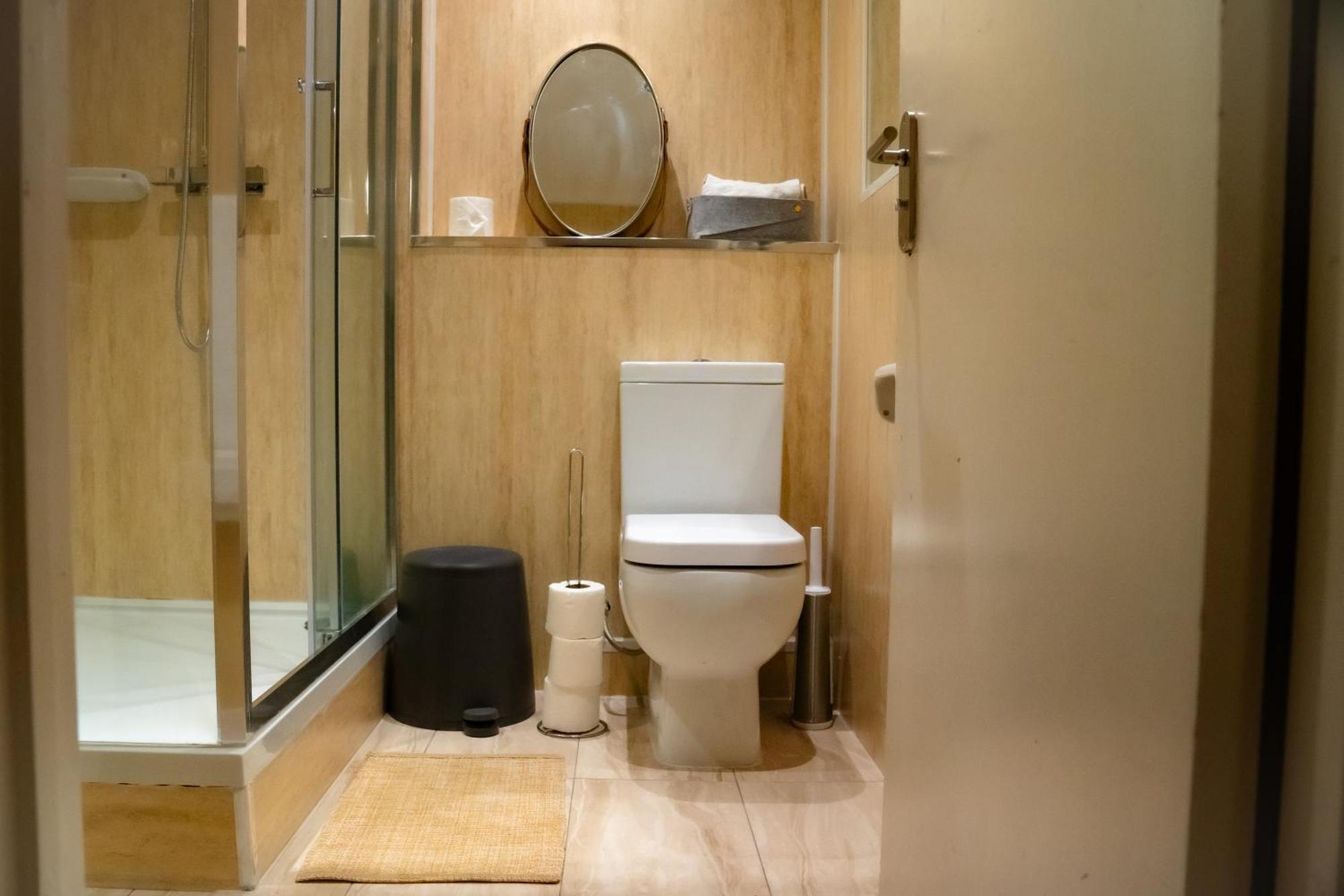 Loft Style Apartment Near O2, Abba Voyage, Excel Londra Dış mekan fotoğraf