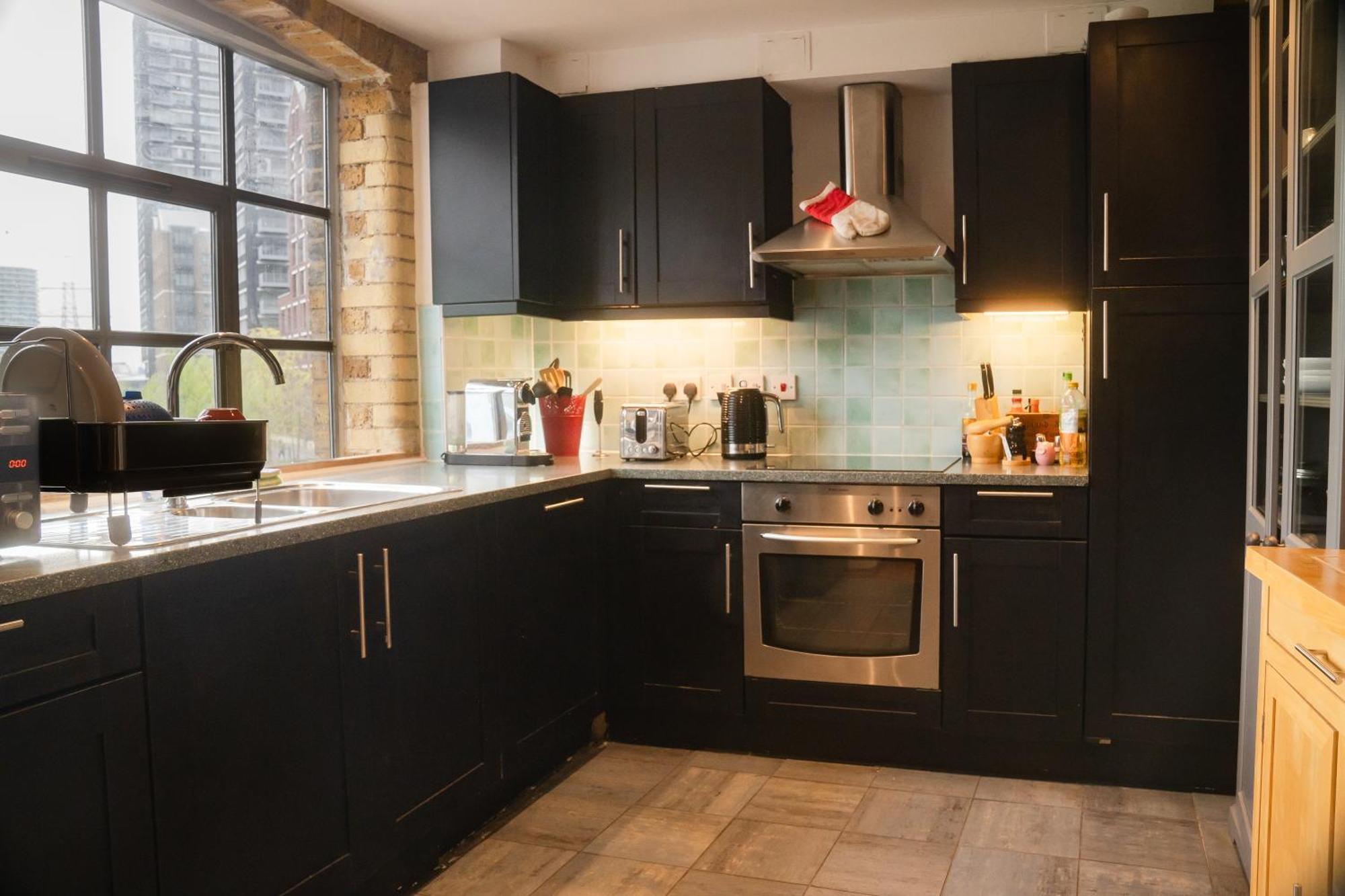 Loft Style Apartment Near O2, Abba Voyage, Excel Londra Dış mekan fotoğraf