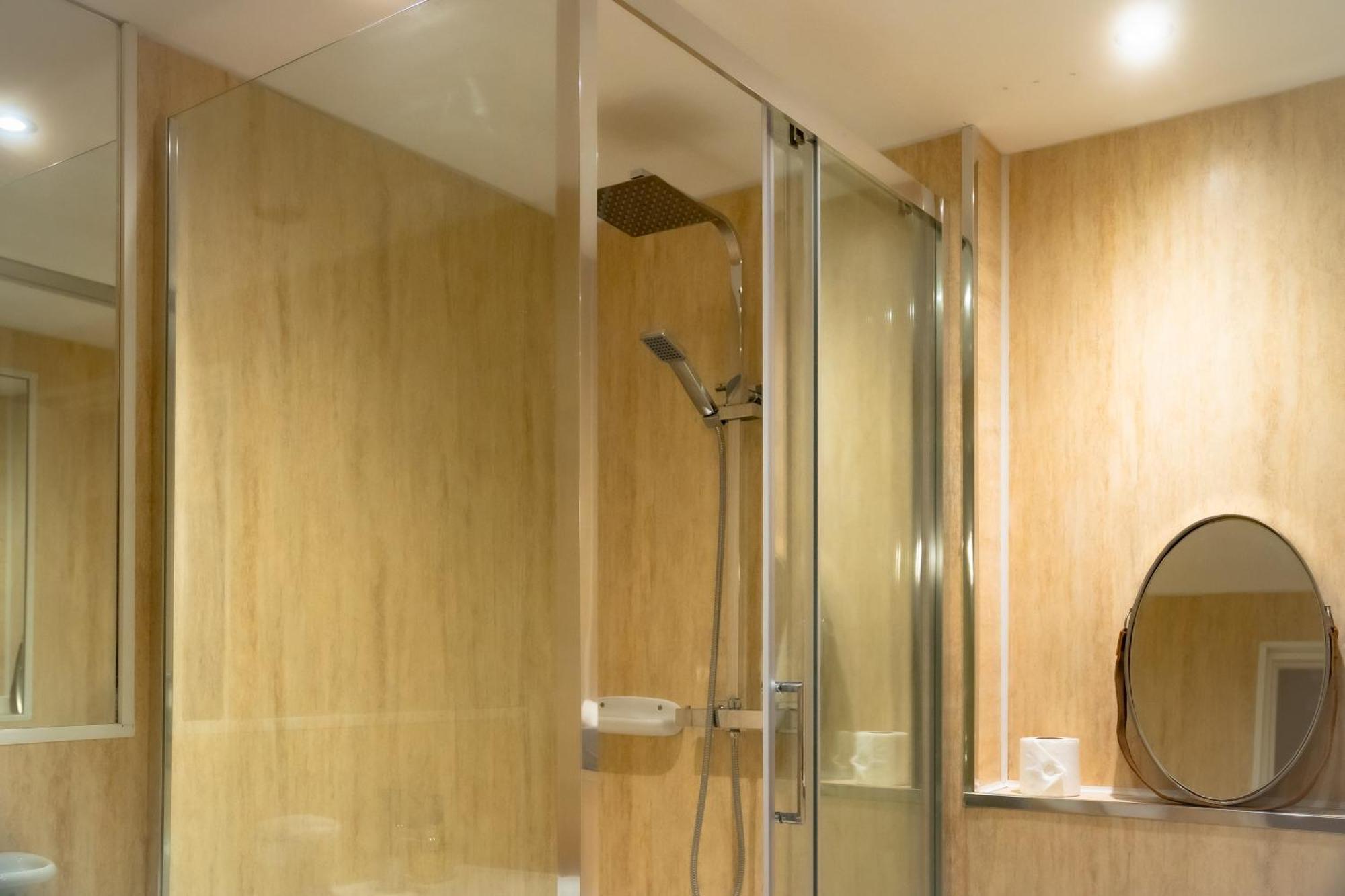 Loft Style Apartment Near O2, Abba Voyage, Excel Londra Dış mekan fotoğraf