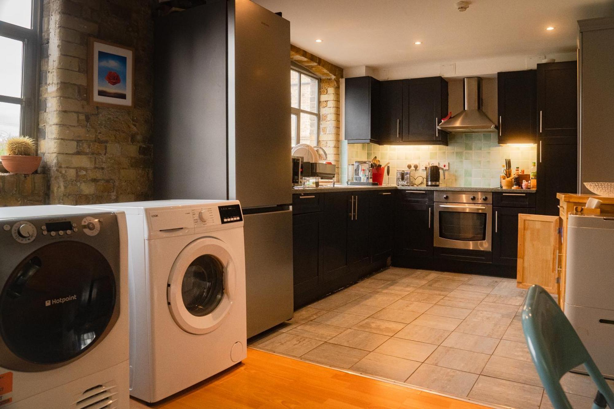 Loft Style Apartment Near O2, Abba Voyage, Excel Londra Dış mekan fotoğraf